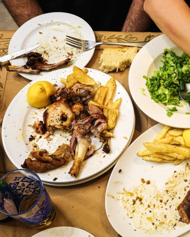 Ramenez-moi en Grèce siouplait! 🇬🇷#lacuisinecestsimple
#voyagengrece
#mangergrec